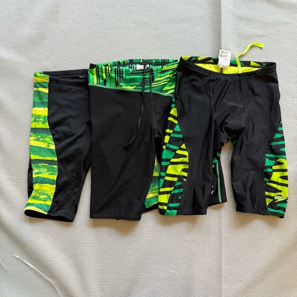 Lot of 3 Size 28 Black and Green Jammers- 2 Speedo and 1 Sporti - Picture 1 of 7